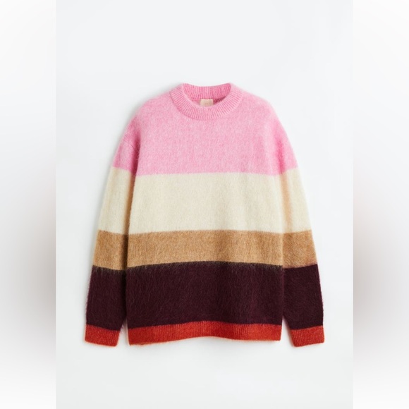 H&M Sweater - Picture 4 of 9